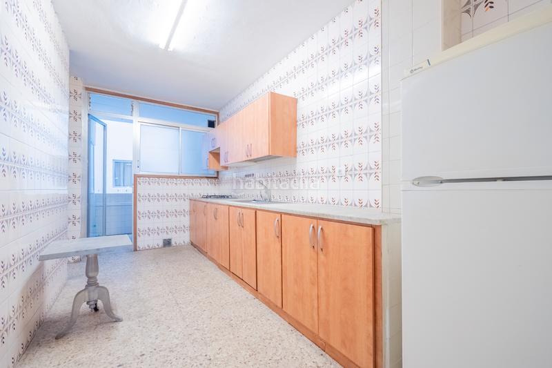 Foto baaaf3fb-fb09-423c-866d-37f45402bad1. Pis a Arenales - Lugo - Avenida Marítima Palmas de Gran Canaria (Las)