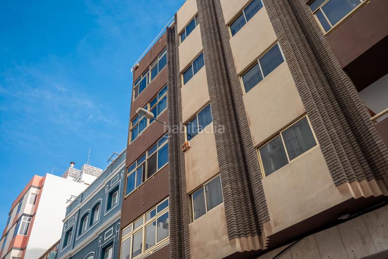 Foto c9acbd84-a944-47a2-9be6-3cc45f0d3683. Pis a Arenales - Lugo - Avenida Marítima Palmas de Gran Canaria (Las)