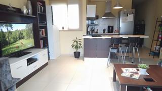 Pis  Calle artami 5. Ático en venta en el apreciado vecindario doctoral