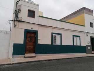Terreno residenziale in Judas tadeo 9. Oportunidad única en isla perdida!