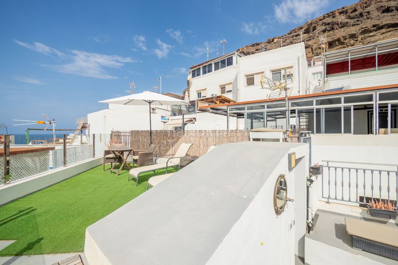 Foto 42ef58e7-c1df-4821-86ee-ea5b408660da. Casa a cl. la corriente a playa de Mogán Mogán