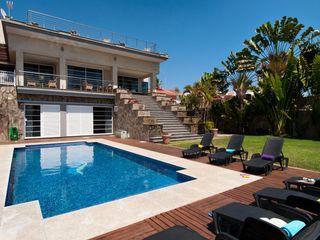Xalet a C. vicente blasco ibáñez, 10 10. Vive el lujo exclusiva villa con vistas panorámicas en sonnenlan
