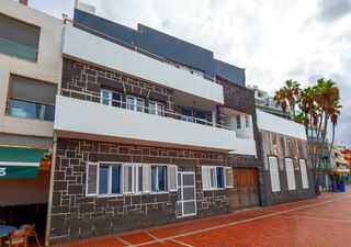 Maison jumelée à P.º de las canteras 44. La casa de las canteras