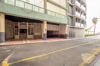 Oficina a Calle emilio castelar 4. Oficina en venta junto al parque santa catalina