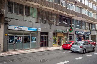 Oficina en C. pdte. alvear, 8 8. Oficina en venta en mesa y lópez