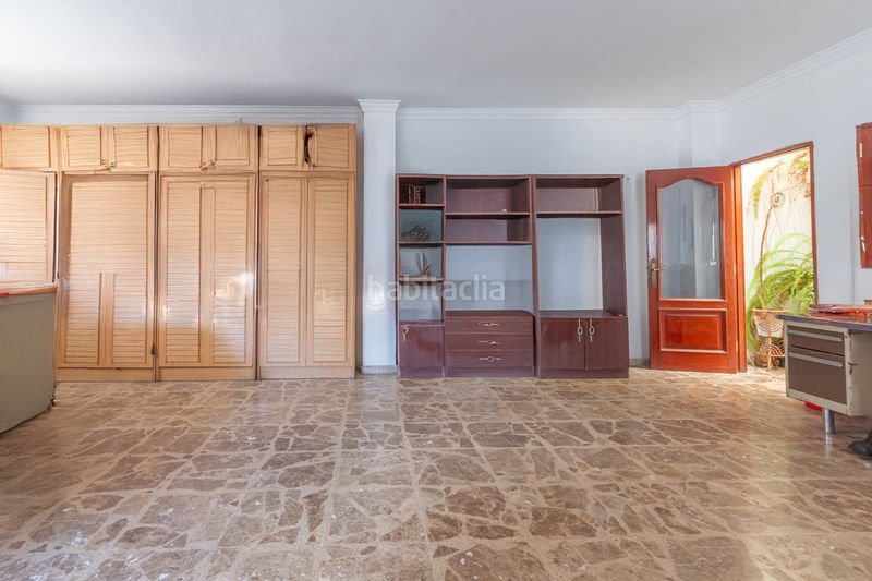 Foto f93375c8-9bd2-46b6-94dc-088e62dae7b0. Edifici a San Gregorio Telde