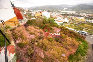 Wohngrundstück in Calle dr. fleming 92. Solar urbano en arucas con proyecto ideal para 5 dúplex adosados