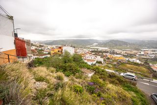 Wohngrundstück  Calle dr. fleming 92. Solar urbano en arucas con proyecto ideal para 5 dúplex adosados