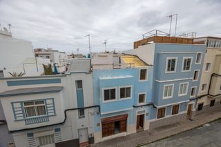 Edifici a Calle Curva 30