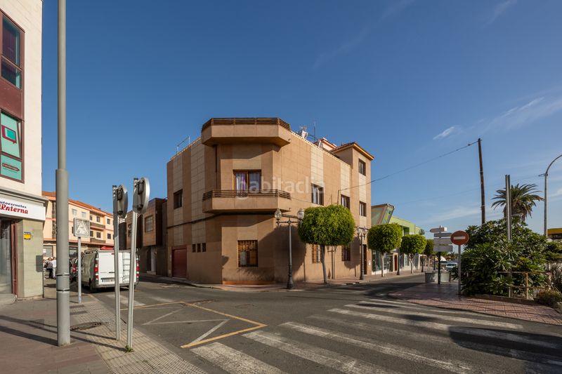 Foto 1b6c3c55-61c4-455c-9f9c-38938006a9e8. Edifici a c. arnao a San Gregorio Telde