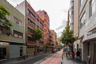 Pis a Calle León y Castillo 192