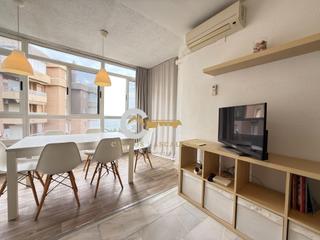 Pis a Centro Internacional. Piso urbanización costa del oro