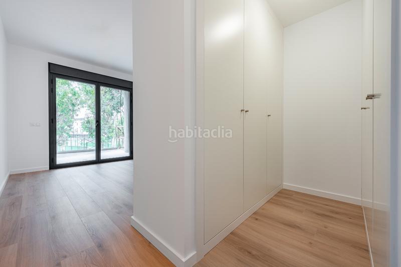 Foto 1985e342-2867-4d66-b601-b089d7e95eec. Pis 99m<sup>2</sup> a carrer de jaume abril 69 a Centre Viladecans