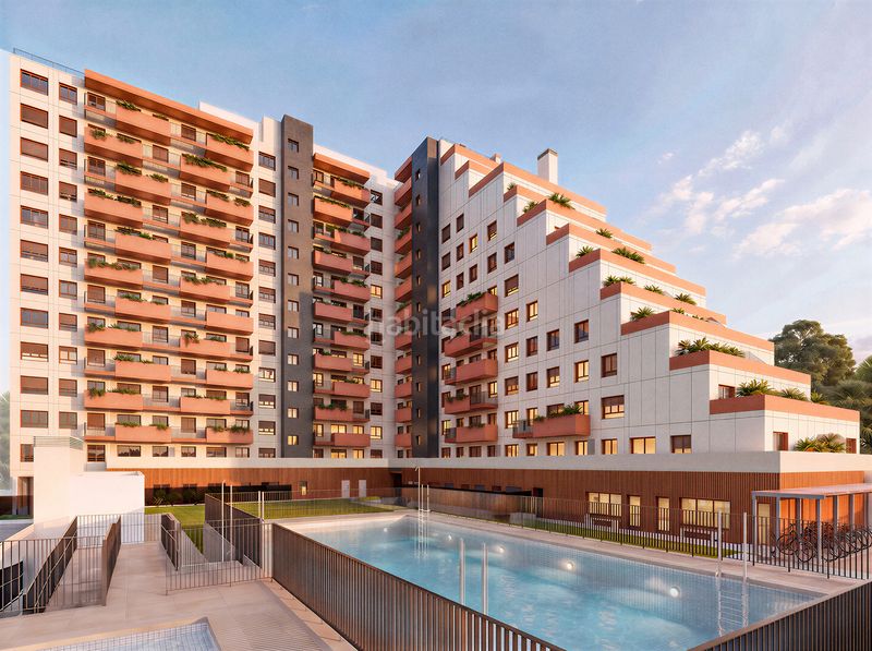 Foto 4ef382b9-9fbc-4f26-94ac-d8714c212048. Pis 95m<sup>2</sup> amb calefacció aparcament piscina a Los Cerros Madrid