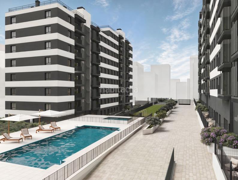 Foto 507d0b67-dac4-4666-871f-9a51220e0378. Flat 75m<sup>2</sup> in avenida rafael escuredo rodríguez 7 in Entrenúcleos Dos Hermanas