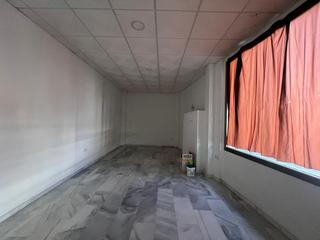 Local Comercial en Guillena pueblo. Centro comercial a la venta en guillena