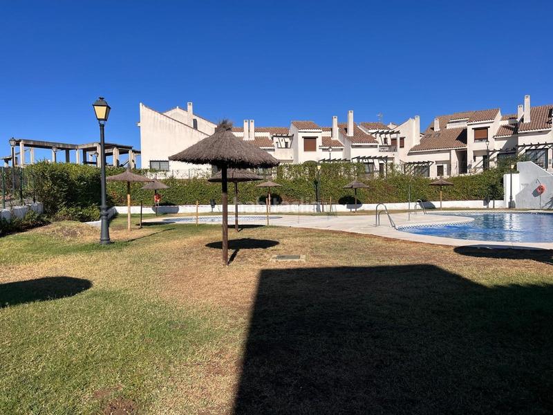 Foto 9f642bd1-0095-4208-9e27-2db99a653453. Casa  a la venta en urbanización la algara, el ronquillo en Ronquillo (El)