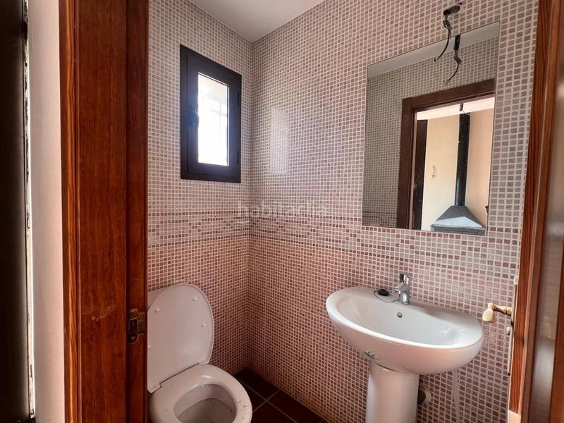 Foto a820b6c6-f56c-4cd1-a1da-b27a22145905. Casa  a la venta en urbanización la algara, el ronquillo en Ronquillo (El)
