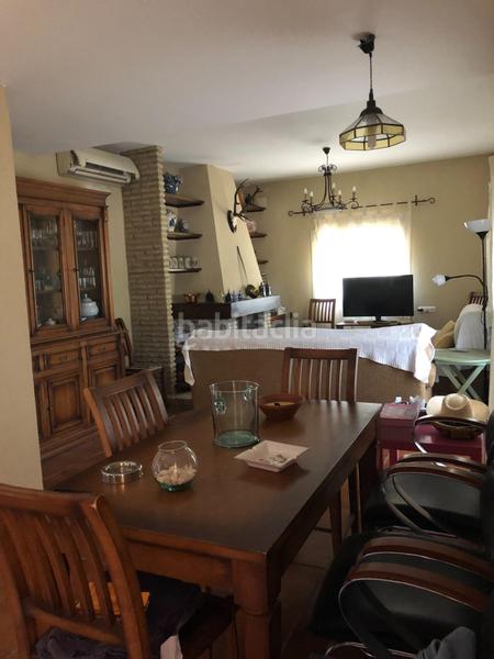 Foto 134ec1b4-3b31-4e5c-beed-7acacb16f751. Casa amb piscina a Guillena pueblo Guillena