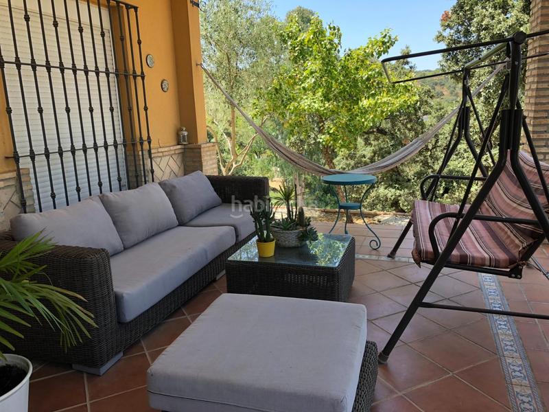 Foto 1f4f3223-3ac7-4001-b5ac-f81a2715b258. Casa amb piscina a Guillena pueblo Guillena