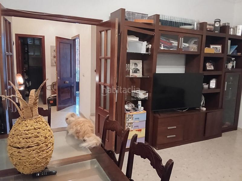 Foto 0c14ded7-c339-4745-ba5c-efc732a4e704. House with parking in Guillena pueblo Guillena