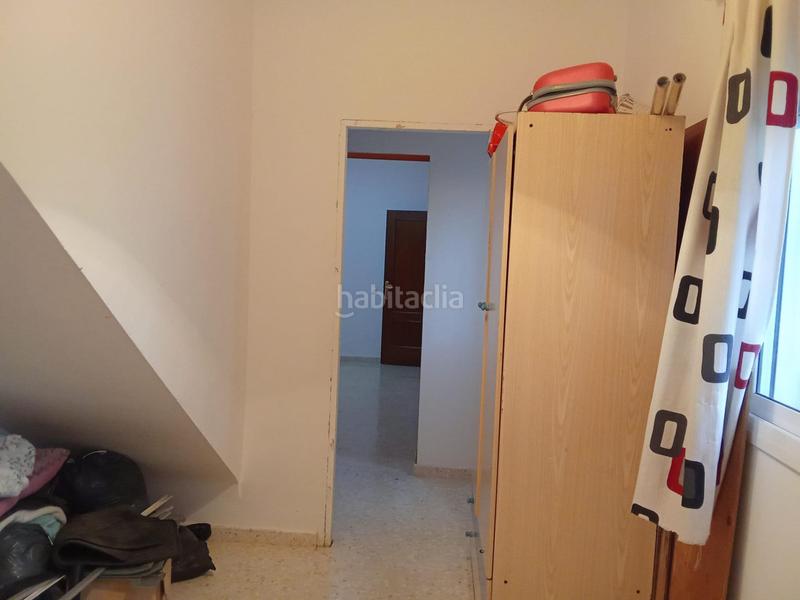 Foto 18f6080f-b628-490c-988f-7b2c58886e65. House with parking in Guillena pueblo Guillena