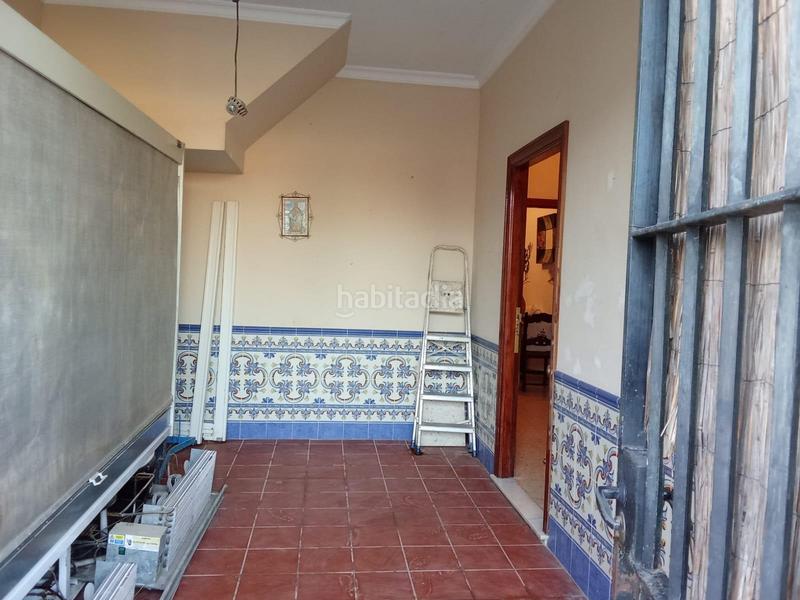 Foto 835315e1-6abc-429b-90f0-0c485fbc319a. House with parking in Guillena pueblo Guillena