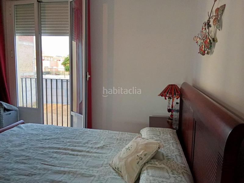 Foto e1996702-a347-4793-ba37-c6a41d2a5c9f. House with parking in Guillena pueblo Guillena