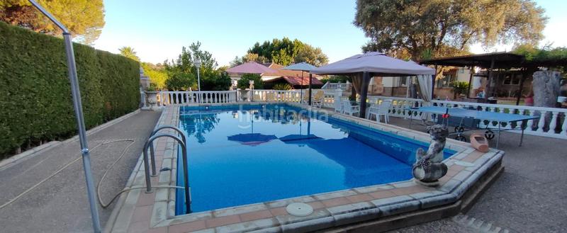 Foto 0bccf0b7-8834-49ea-8bb2-7fa25a49205d. Chalet avec parking piscine dans Gerena