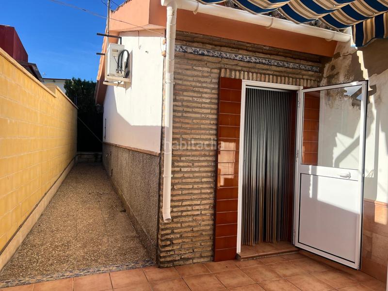 Foto 155e049d-9847-4e1c-bf69-3b78d79bf9e3. Chalet avec parking piscine dans Gerena