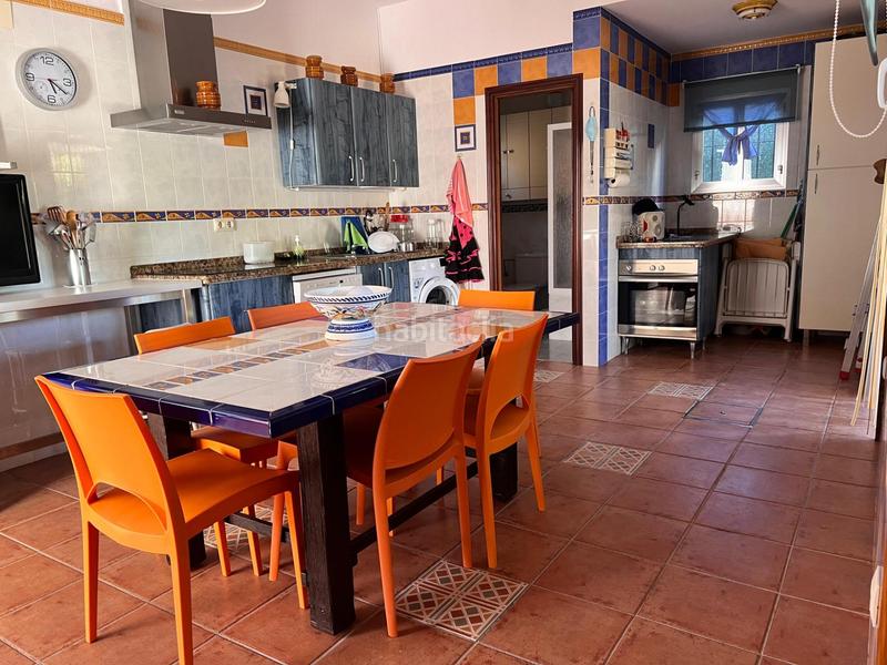 Foto 3720c277-097e-4079-9503-2b06252d56bd. Chalet avec parking piscine dans Gerena