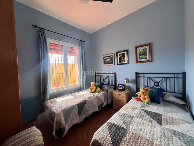 Foto 774c5ad1-383f-420e-9eb9-0bd9e36e4507. Chalet avec parking piscine dans Gerena