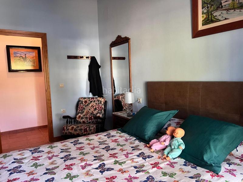 Foto 9f888be5-562a-41d9-bd17-12fdd81b4766. Chalet avec parking piscine dans Gerena