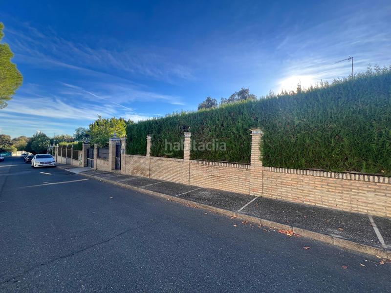 Foto ca81b961-0224-4d24-9449-5005dd5063a9. Chalet avec parking piscine dans Gerena