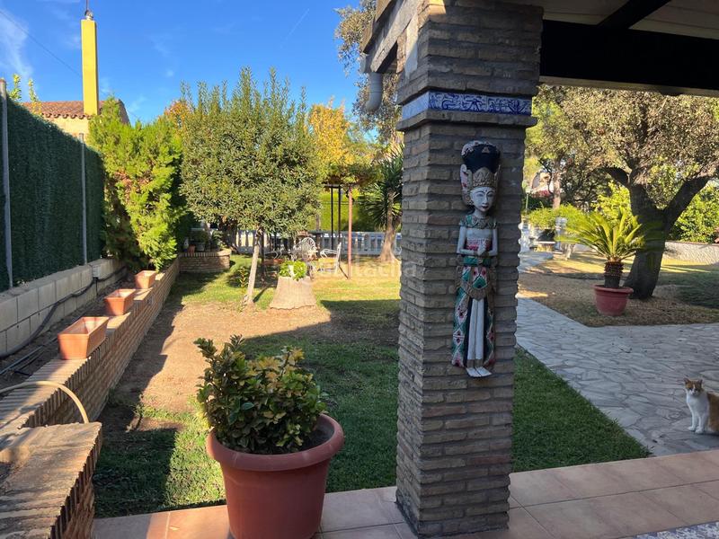 Foto f3a60e05-c0ba-456e-afbf-ff2cc9caf593. Chalet avec parking piscine dans Gerena