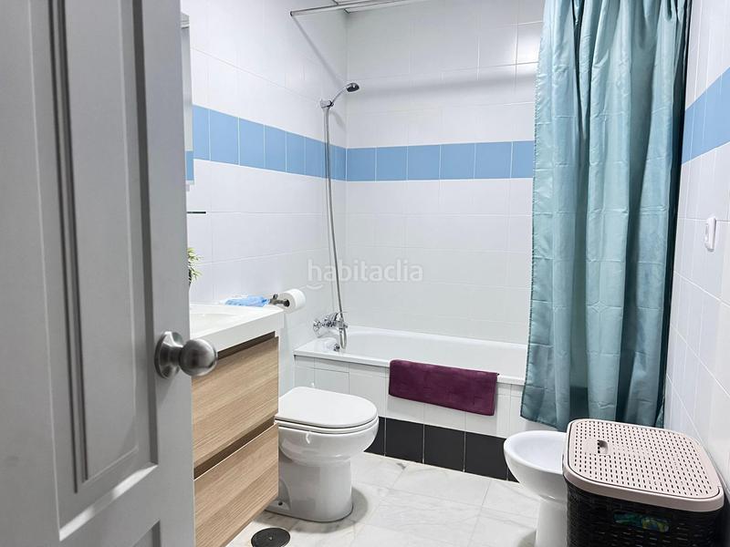 Foto 8b9795d3-4a48-4430-a75b-c5de12212b1e. Casa amb aparcament a Guillena pueblo Guillena