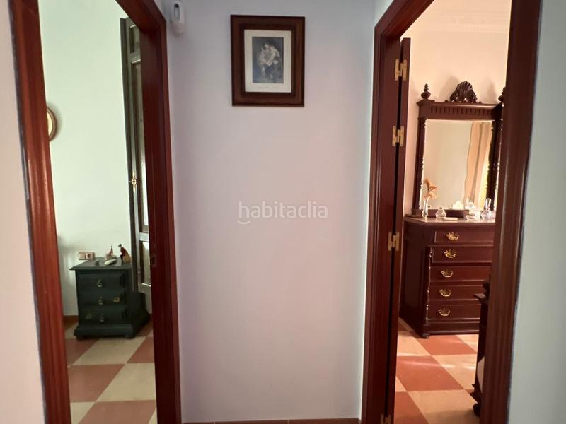 Foto 812e40f3-dfdf-4676-8c17-69e129d3de63. Maison avec parking dans Gerena