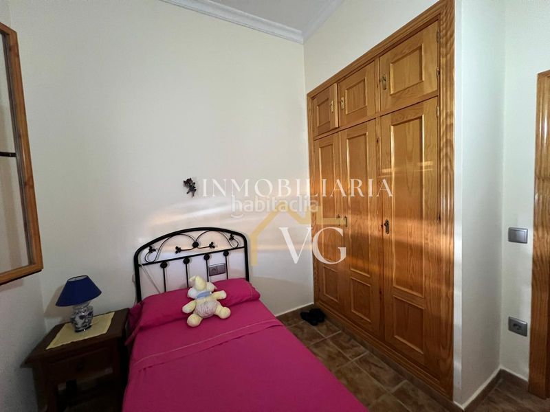 Foto 31400a98-842b-46f6-8fc1-92314c21d9b3. Casa a Burguillos