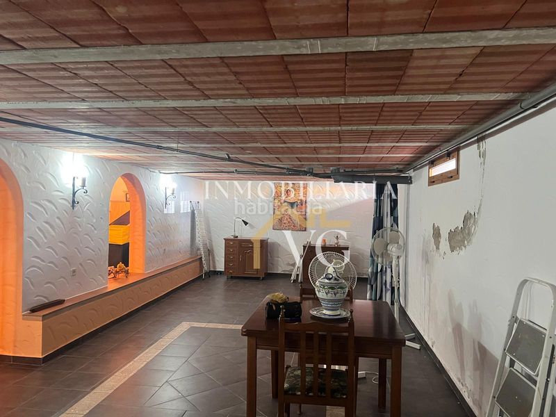 Foto 702b03aa-2f67-41a6-8322-4c08ccd88527. Casa a Burguillos