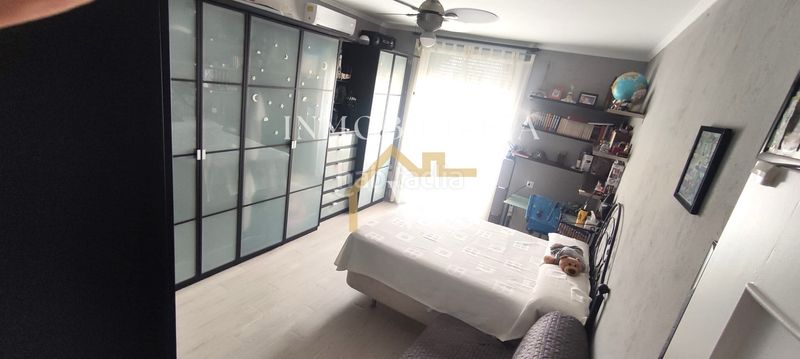 Foto 9b386d99-bcb8-4f27-b491-1959a4f2bd24. Casa amb calefacció a Guillena pueblo Guillena