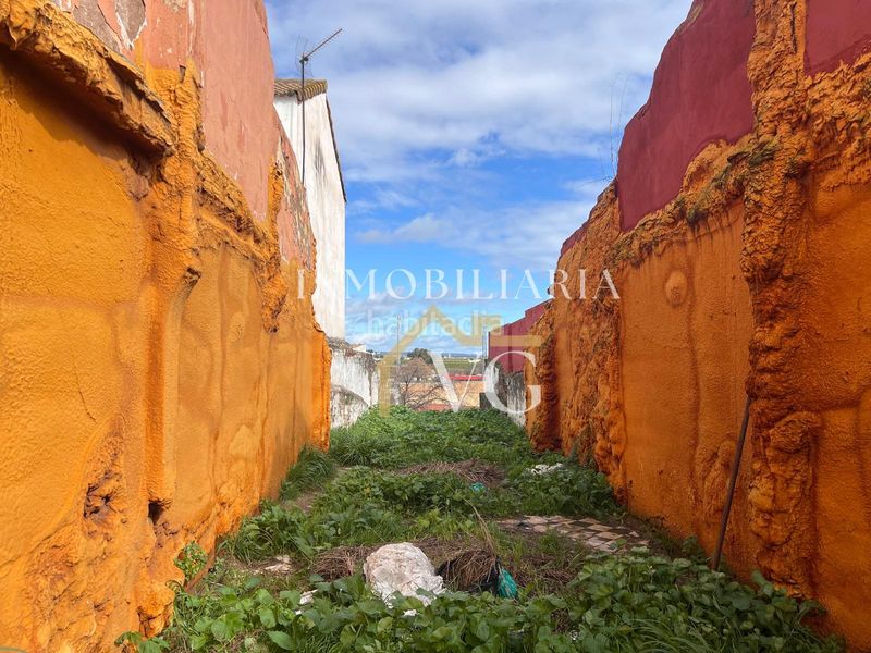 Foto 84be2900-e477-4856-9334-6e4dc61d27fa. Terreny residencial a Guillena pueblo Guillena