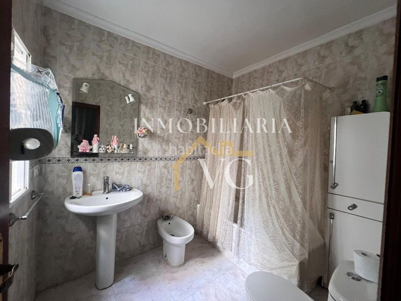 Foto 170f5372-9964-42a3-ba6f-e4e4a4595af0. Casa a Guillena pueblo Guillena
