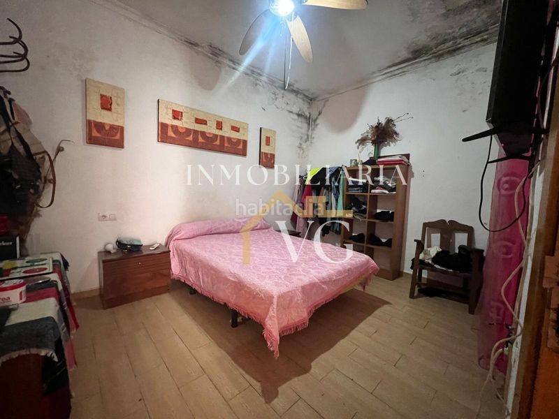 Foto f55ff8be-3a95-4c9d-8aee-33bd338606cc. Casa a Guillena pueblo Guillena