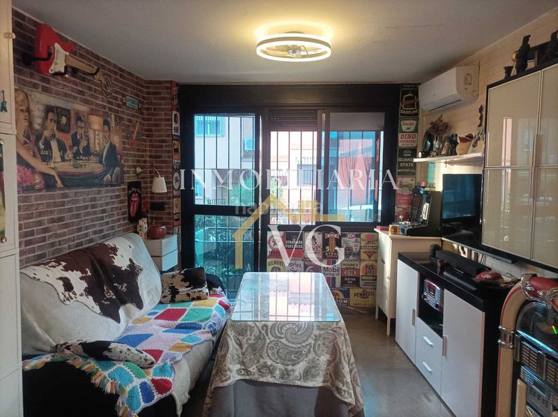 Foto 8f8257b9-3b98-4224-93c5-f2fc66d9552f. Apartament amb piscina a Guillena pueblo Guillena