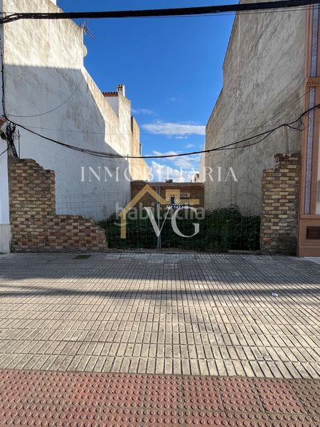 Foto be04de71-ea88-40dc-8a94-96e13fd03c3e. Terreny residencial a Guillena pueblo Guillena