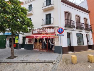 Local Comercial a San Gil. Localbar en venta con licencia de veladores en el centro de sevi