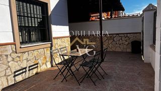 Casa pareada en Guillena pueblo