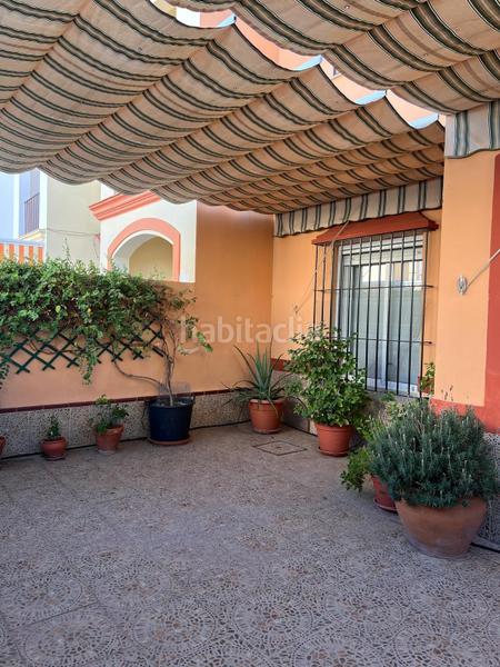 Foto 6278c219-afc4-4443-9e9d-a5d9c796ebab. Casa adosada casa en venta en Guillena pueblo Guillena