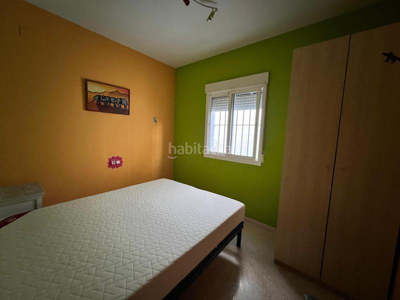 Foto e3dc9766-c7a0-48c8-a6c0-f248975ea79a. Casa adosada casa en venta en Guillena pueblo Guillena