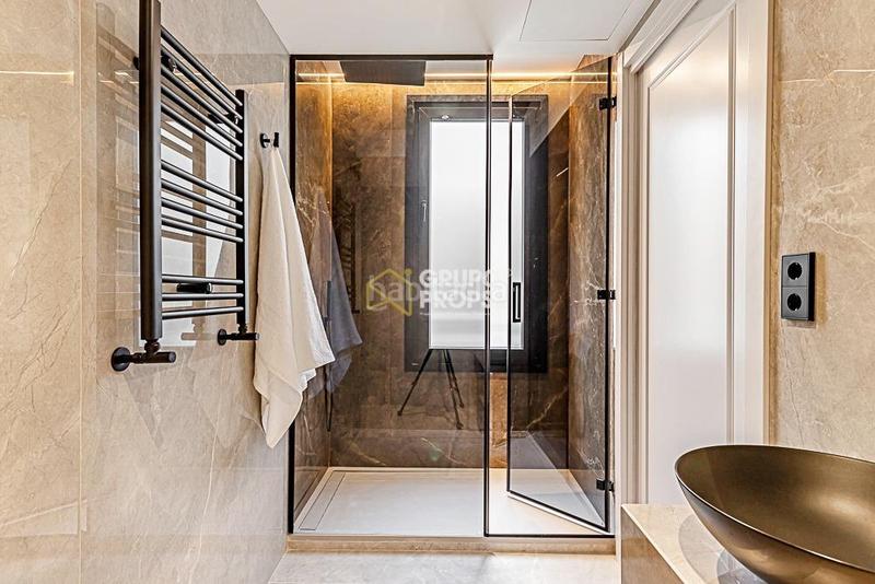 Foto 85f82576-9c49-4ca2-9f87-3d790015f9ee. Apartament a Lista Madrid